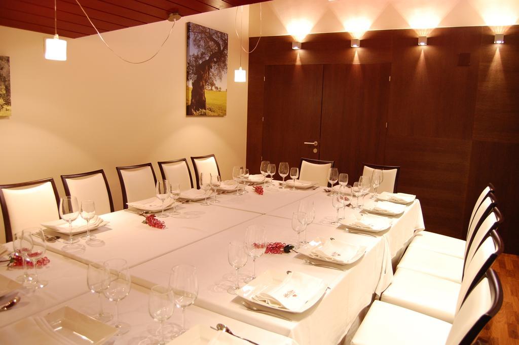 Hotel Los Usias Dos Torres Zewnętrze zdjęcie