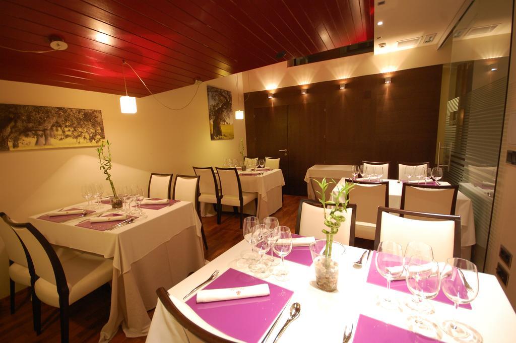 Hotel Los Usias Dos Torres Zewnętrze zdjęcie